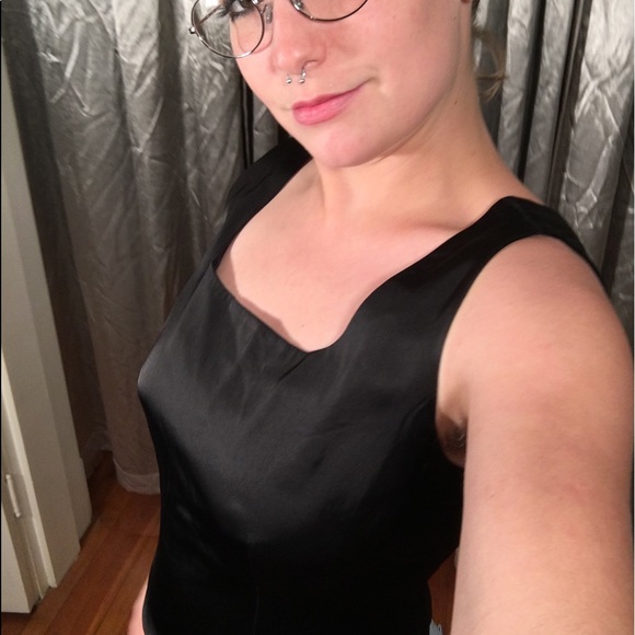 Peter Nygard square neck blouse with boned bodice - Picture 3 of 8